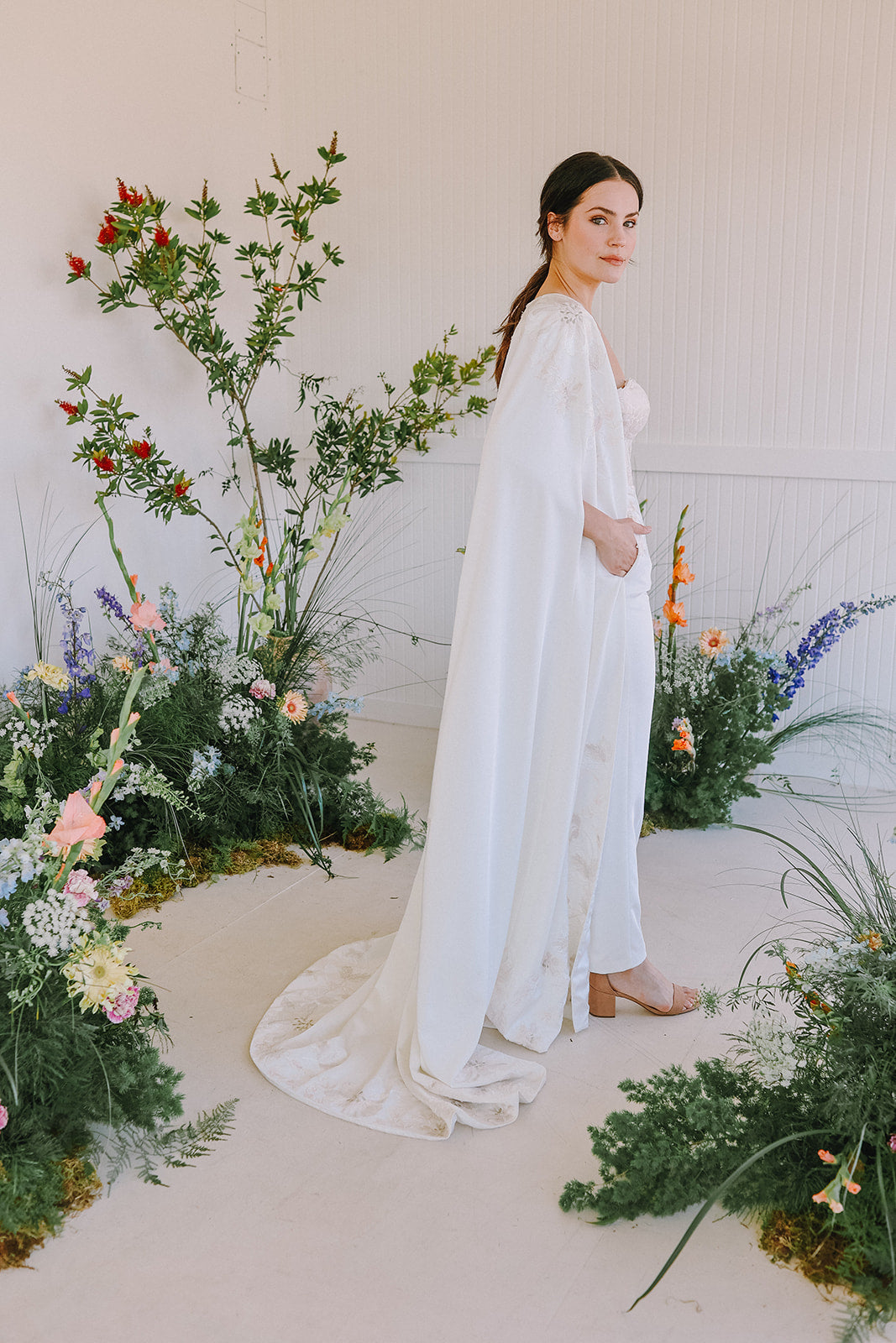 The Ava Cape
